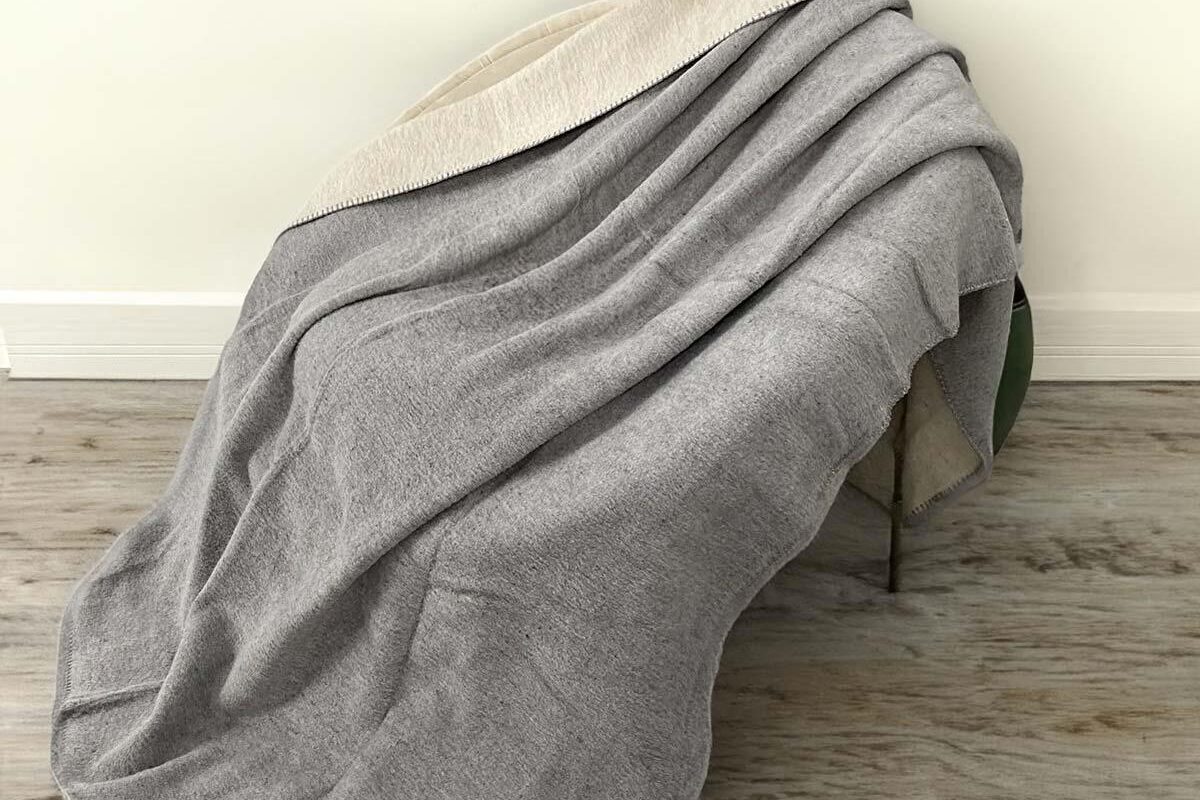 yesilhome cift kisilik pamuk battaniye cift tarafli battaniye gri beyaz 120004.jpg